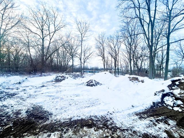 1422 Cooper Street, Jackson, MI 49202