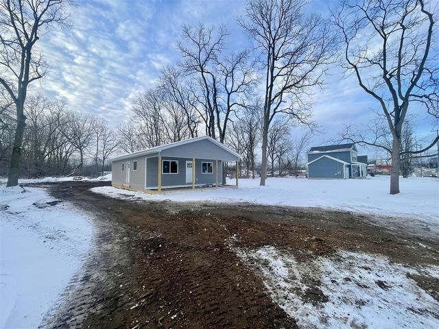 1422 Cooper Street, Jackson, MI 49202