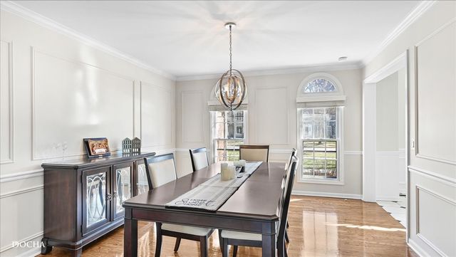 2549 River Woods Drive, Naperville, IL 60565