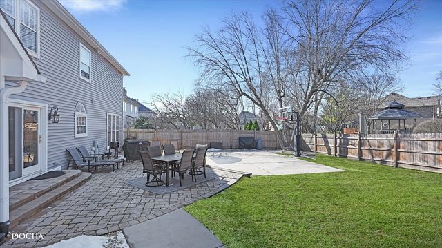 2549 River Woods Drive, Naperville, IL 60565