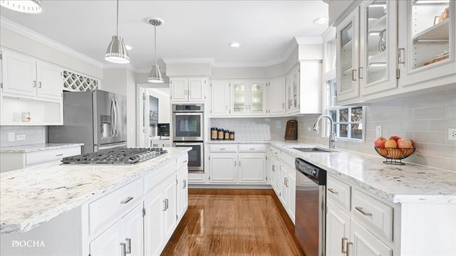 2549 River Woods Drive, Naperville, IL 60565