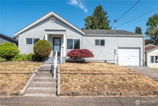 904 N 7th Avenue, Kelso, WA 98626