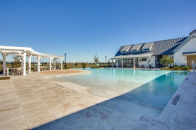 1116 Friesian Lane, Aubrey, TX 76227