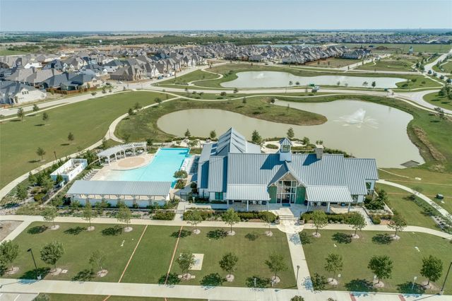 1116 Friesian Lane, Aubrey, TX 76227