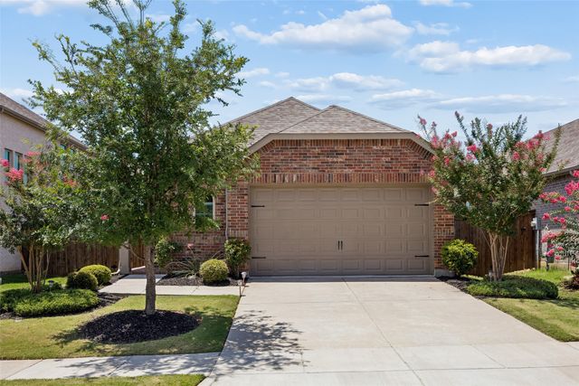 1116 Friesian Lane, Aubrey, TX 76227
