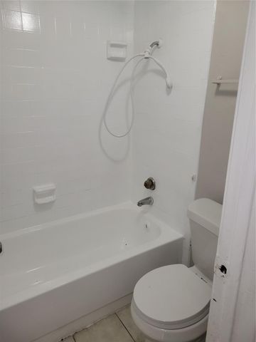 7200 W T C Jester Boulevard 2403, Houston, TX 77088