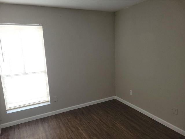 7200 W T C Jester Boulevard 2403, Houston, TX 77088