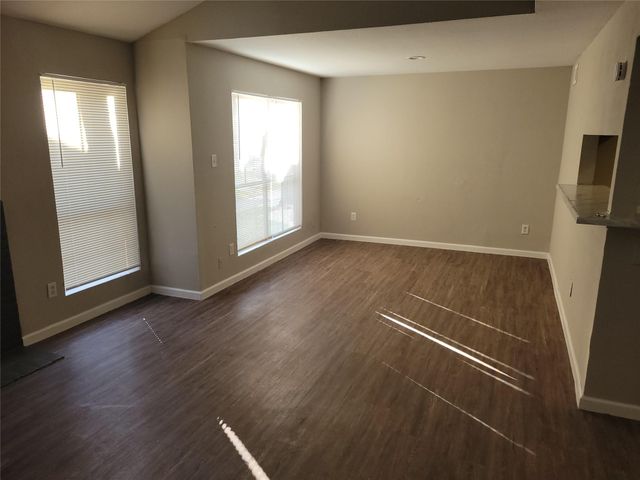 7200 W T C Jester Boulevard 2403, Houston, TX 77088