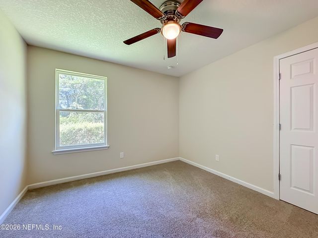 5980 SANDS POINTE Drive, Macclenny, FL 32063