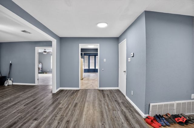 1304 E Franklin Street, Hillsboro, TX 76645