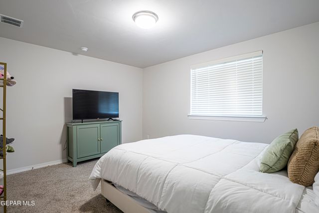 51082 Purple Mat Avenue, El Paso, TX 79934