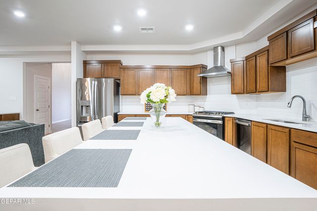 51082 Purple Mat Avenue, El Paso, TX 79934