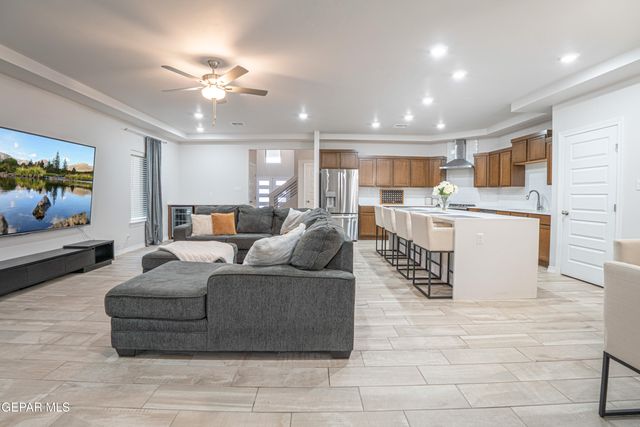 51082 Purple Mat Avenue, El Paso, TX 79934