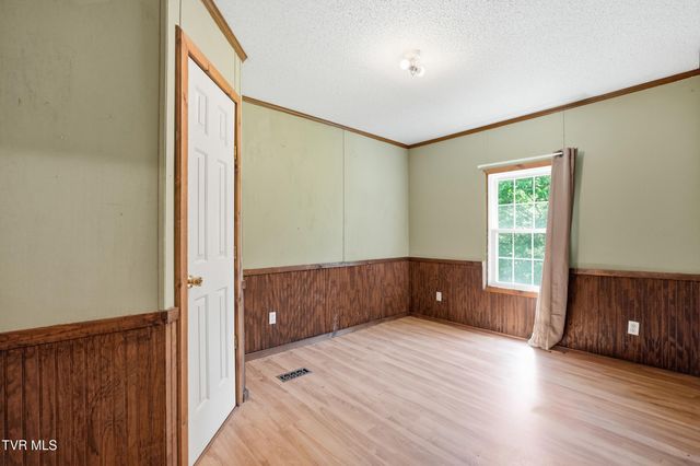 506 War Valley Road, Church Hill, TN 37642