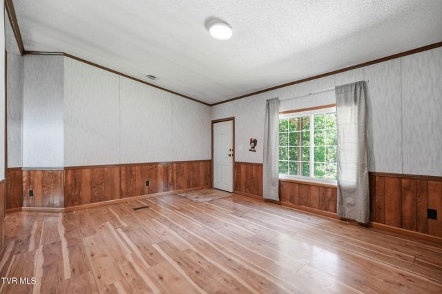 506 War Valley Road, Church Hill, TN 37642