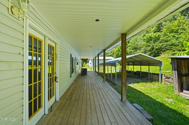 506 War Valley Road, Church Hill, TN 37642