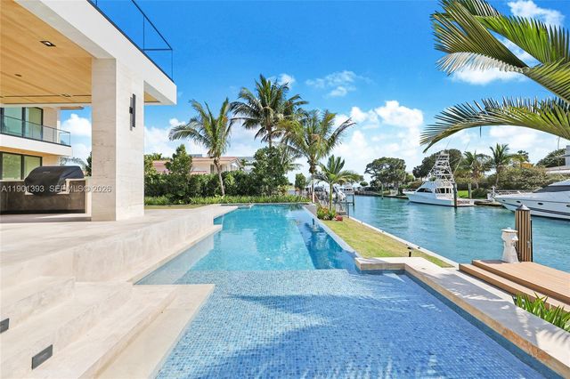 770 Lake Rd, Miami, FL 33137