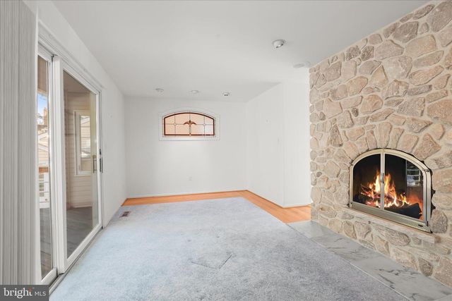13612 JACOBS RD, Mount Airy, MD 21771