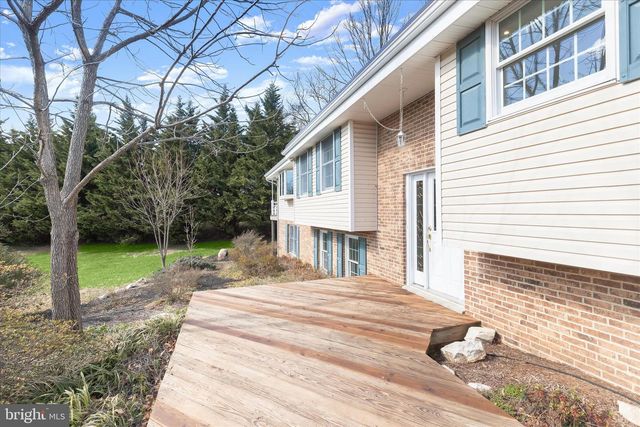 13612 JACOBS RD, Mount Airy, MD 21771