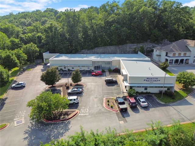 2601 N Walton Boulevard 1, Bentonville, AR 72712