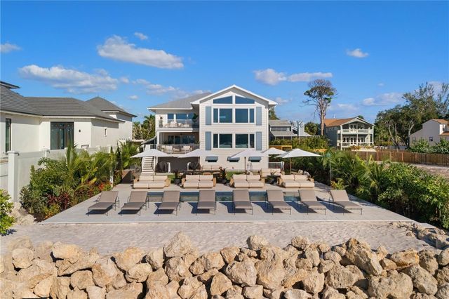 4046 HIGEL AVENUE, Sarasota, FL 34242