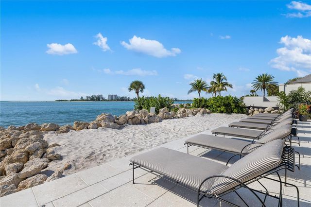 4046 HIGEL AVENUE, Sarasota, FL 34242