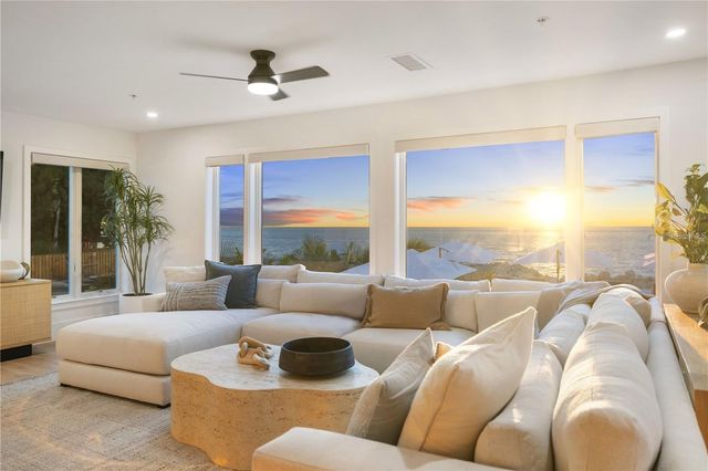 4046 HIGEL AVENUE, Sarasota, FL 34242