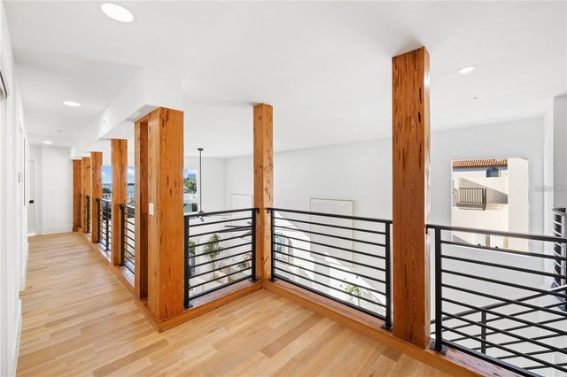 4046 HIGEL AVENUE, Sarasota, FL 34242