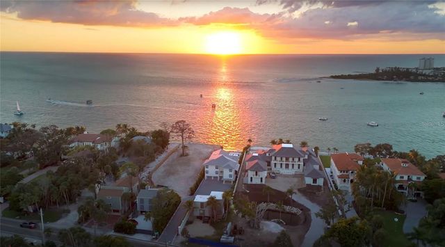 4046 HIGEL AVENUE, Sarasota, FL 34242