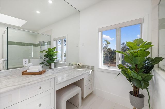 4046 HIGEL AVENUE, Sarasota, FL 34242