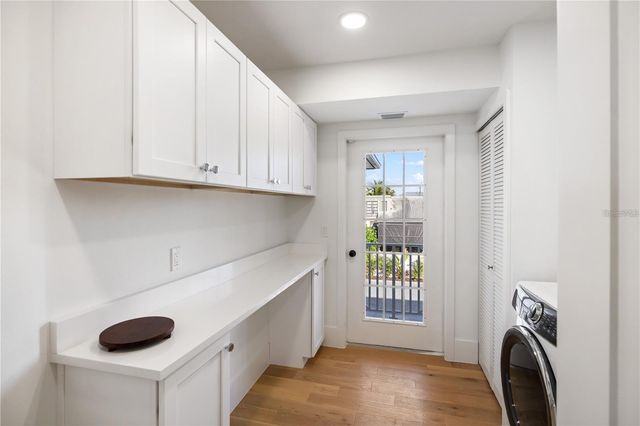 4046 HIGEL AVENUE, Sarasota, FL 34242