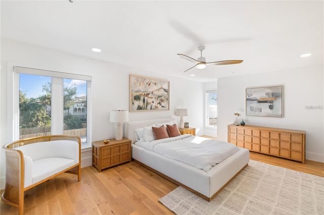 4046 HIGEL AVENUE, Sarasota, FL 34242