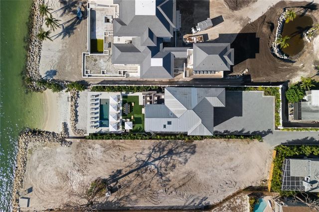 4046 HIGEL AVENUE, Sarasota, FL 34242