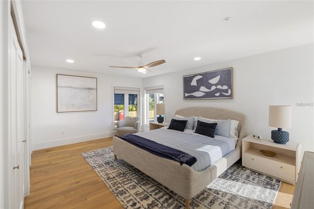 4046 HIGEL AVENUE, Sarasota, FL 34242