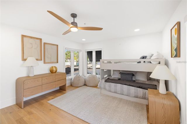 4046 HIGEL AVENUE, Sarasota, FL 34242