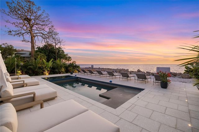 4046 HIGEL AVENUE, Sarasota, FL 34242