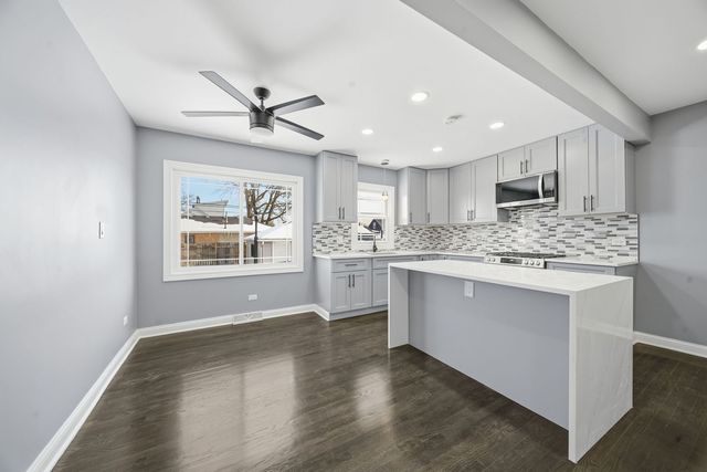 513 Price Avenue, Calumet City, IL 60409