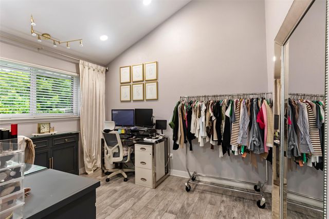3802 Bluerock Lane, Houston, TX 77039
