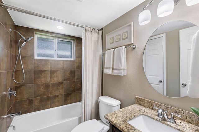 3802 Bluerock Lane, Houston, TX 77039