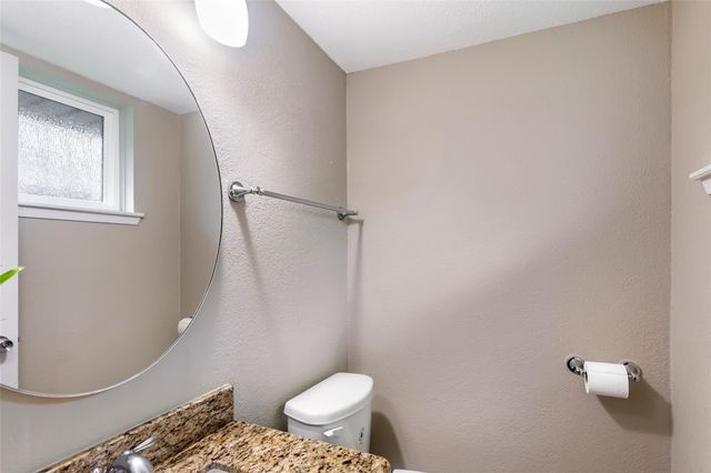 3802 Bluerock Lane, Houston, TX 77039