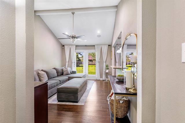 3802 Bluerock Lane, Houston, TX 77039