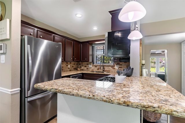 3802 Bluerock Lane, Houston, TX 77039