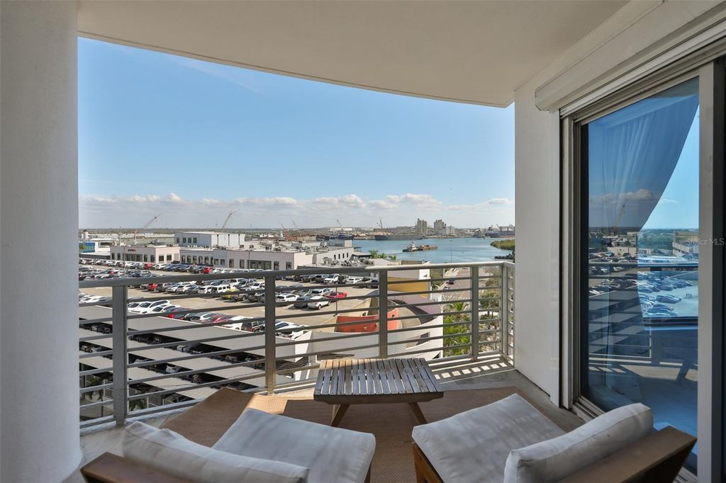 Image 36 of property listing at 449 S 12TH STREET 802, Tampa, FL 33602