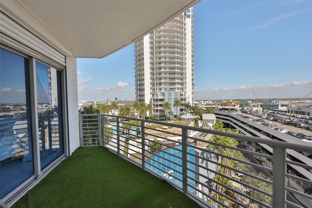 Image 41 of property listing at 449 S 12TH STREET 802, Tampa, FL 33602