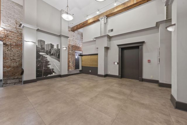 544 S Front Street, 317, Columbus, OH 43215