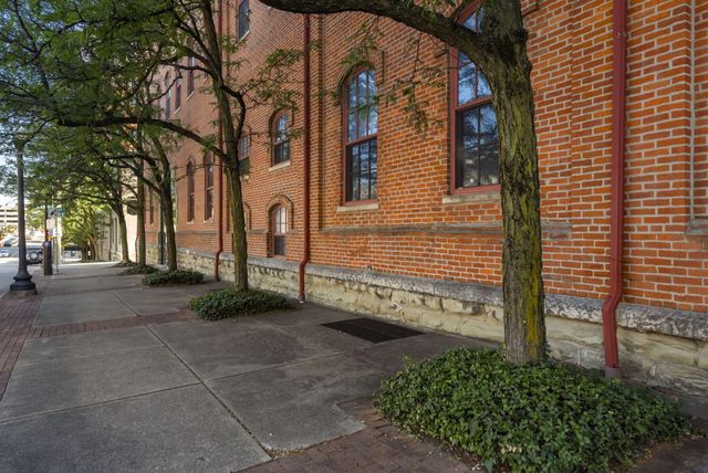 544 S Front Street, 317, Columbus, OH 43215