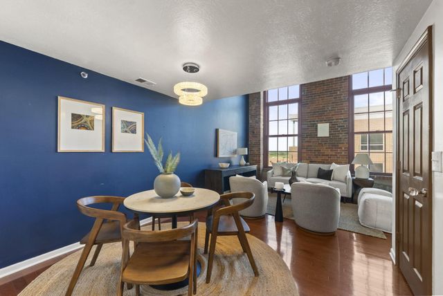 544 S Front Street, 317, Columbus, OH 43215