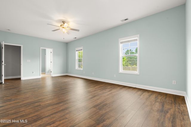 1510 Stones Edge Loop, Wilmington, NC 28405