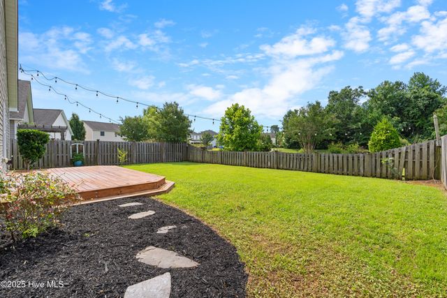 1510 Stones Edge Loop, Wilmington, NC 28405