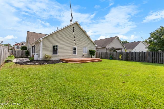 1510 Stones Edge Loop, Wilmington, NC 28405